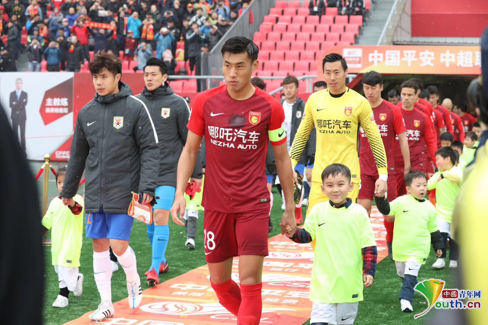 李霄鹏刚跟海牛队续约！就为俱乐部完成五笔重量级签约，值得期待