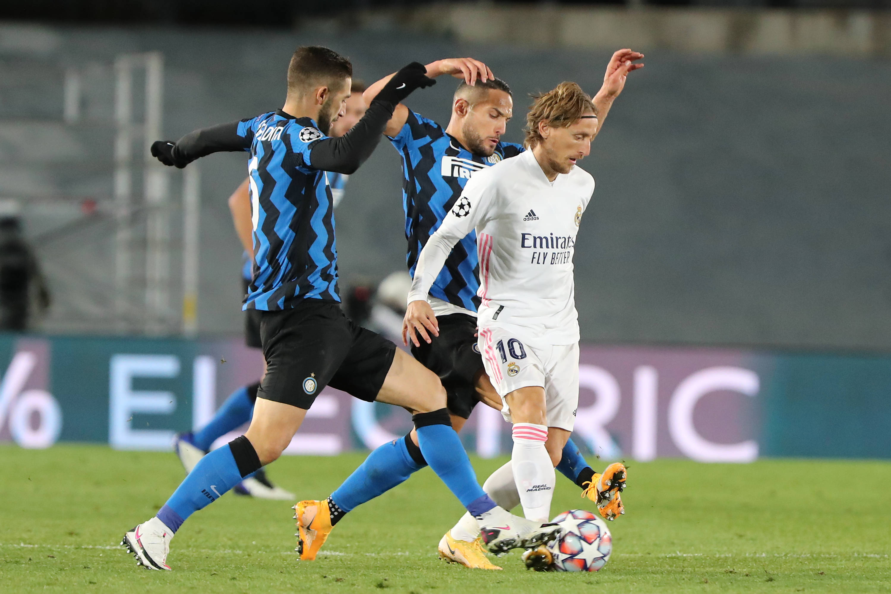 斯基拉：伊尔迪兹要求600万欧年薪，尤文可能报价500万加奖金