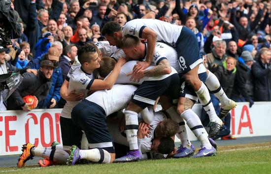 广州队主帅临场调整显功力